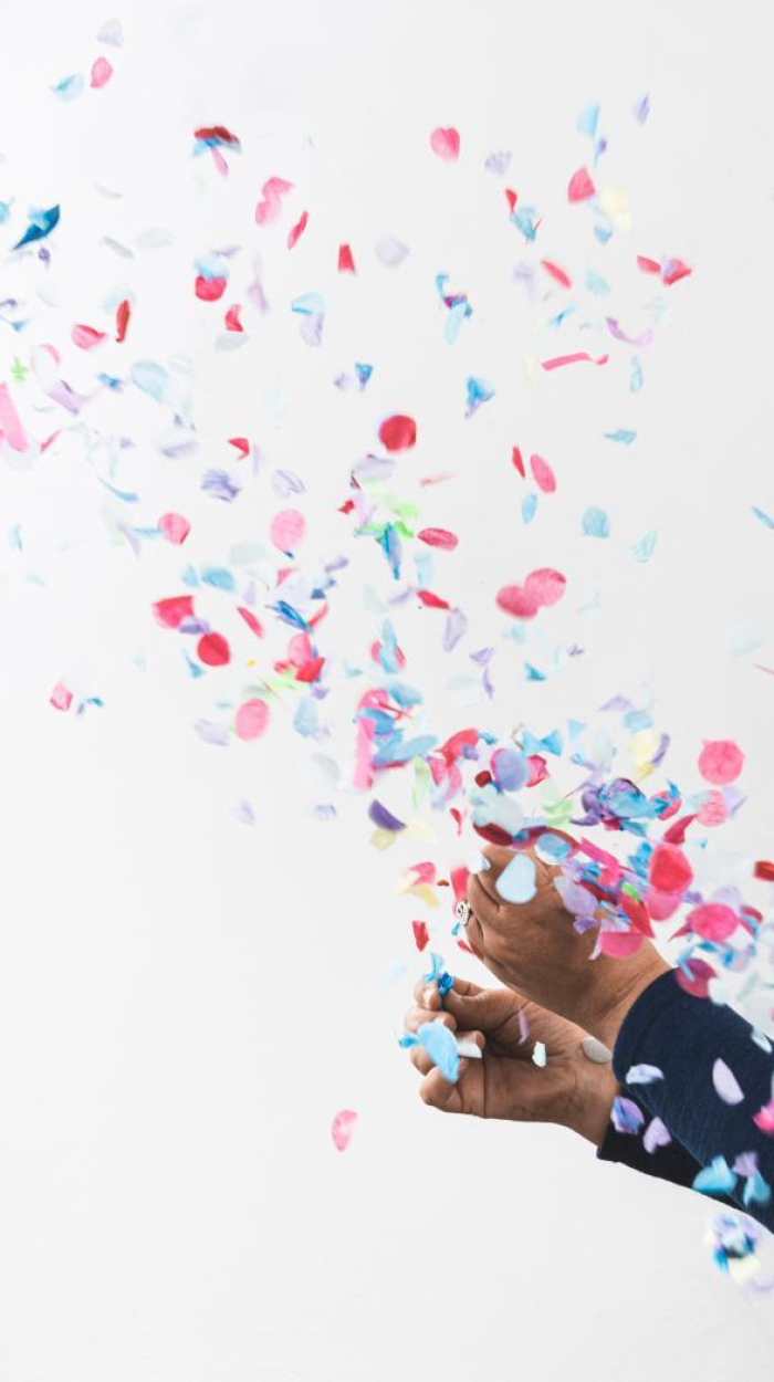 Konfetti in der Luft